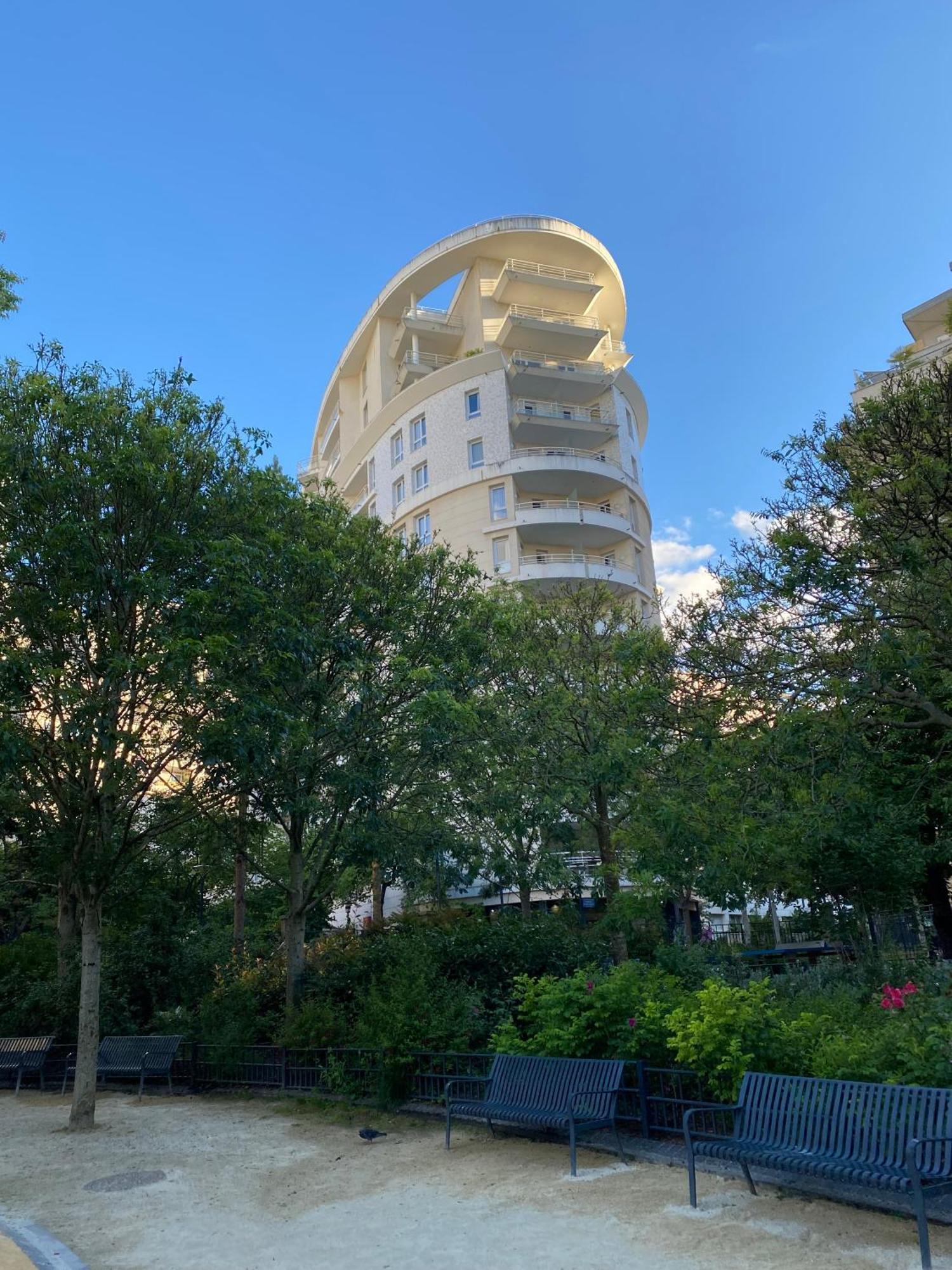 Cosy Apartment In La Defense كوربوفوا المظهر الخارجي الصورة