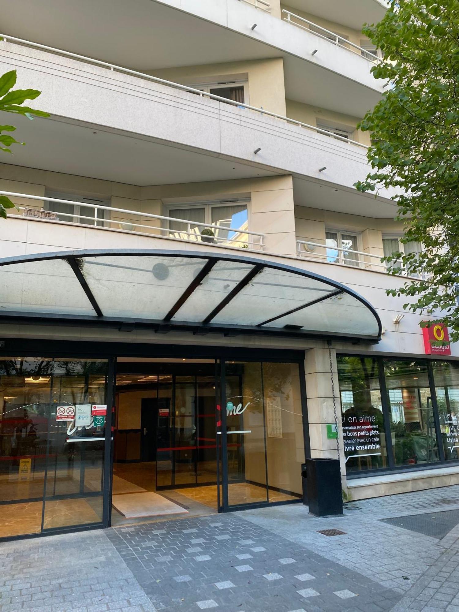 Cosy Apartment In La Defense كوربوفوا المظهر الخارجي الصورة